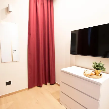 Ihost Luxury-free Parking- Plana 2 Milánó